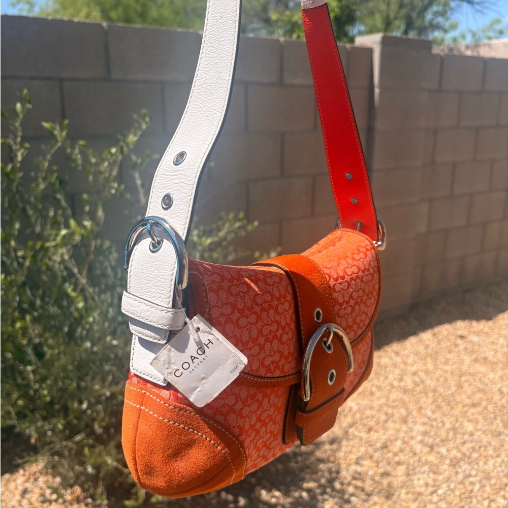 NWT Vintage Coach Orange Women's Bag - Picture 8 of 8